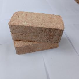 Briketts 70 x 400 x 430 | Brennstoff, Briketts | JAPEDA SUNRISE s.r.o.