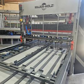 Andere Technik - Holzverarbeitungs-Maschinen