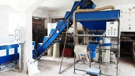 Pelletierpresse Peletovací linka   |  Holzabfallverarbeitung | Holzverarbeitungs-Maschinen | Pila Hradec 