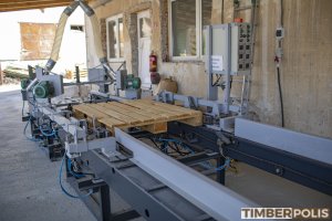 Andere Technik FERE - France | Tischlereitechnik | Holzverarbeitungs-Maschinen | MIRITRADE s.r.o.