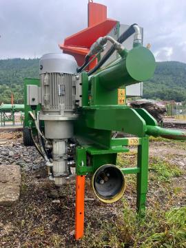 Spaltmaschine Tark -50  |  Holzabfallverarbeitung | Holzverarbeitungs-Maschinen | Drekos Made s.r.o