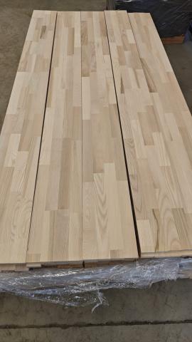 Arbeitsplatte Jasanová spárovka